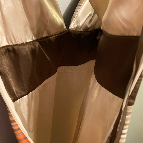 NWT, New,BCBG MaxAzria Chiffon Sleeveless Blouse - Picture 10 of 10